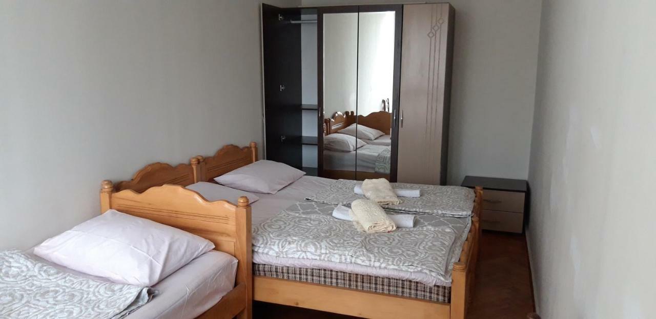 Naira Apartment Batumi Exterior photo